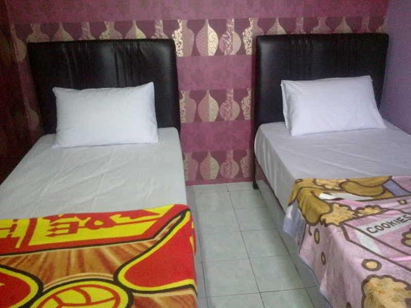 K77 Guest House Medan Luaran gambar